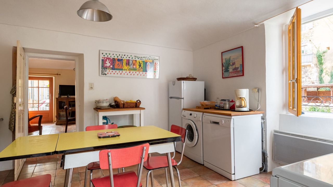 Photo of Bedroom in Saint-Montan