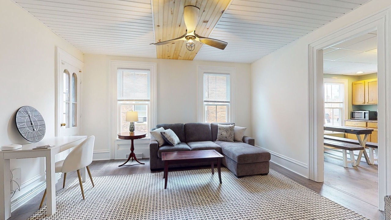 Photo of Livingroom in Canandaigua
