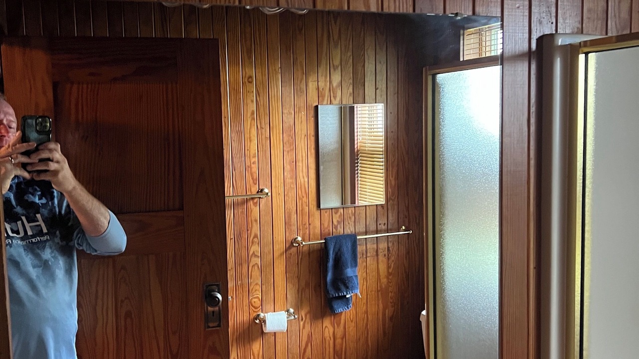 Photo of Bathroom in Grenell