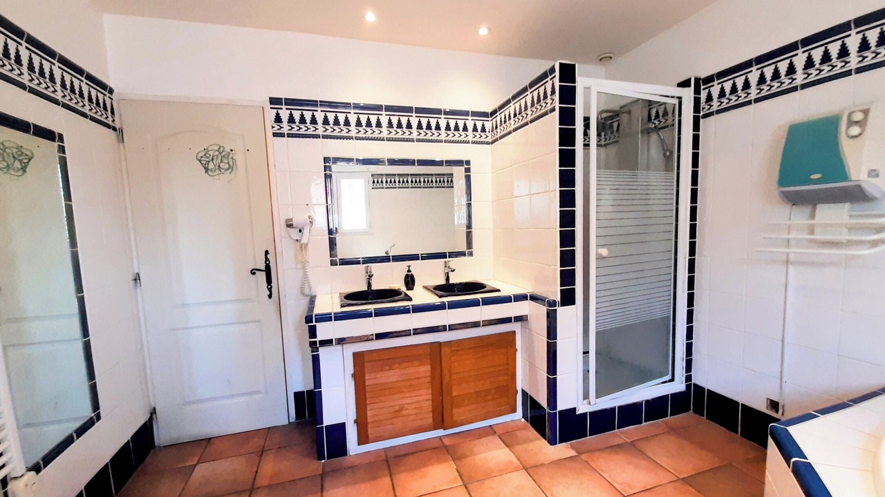 Photo of Bathroom in Espira de l'Agly