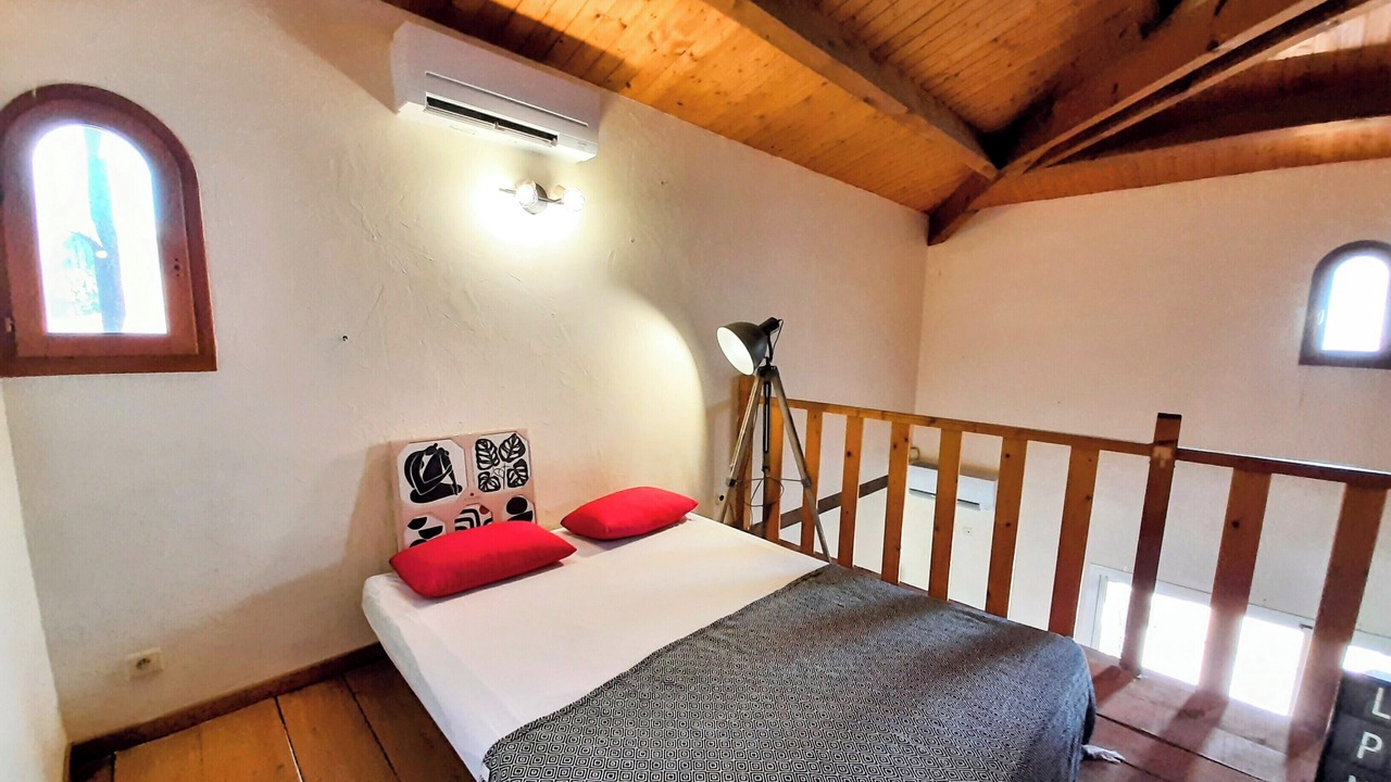 Photo of Bedroom in Espira de l'Agly