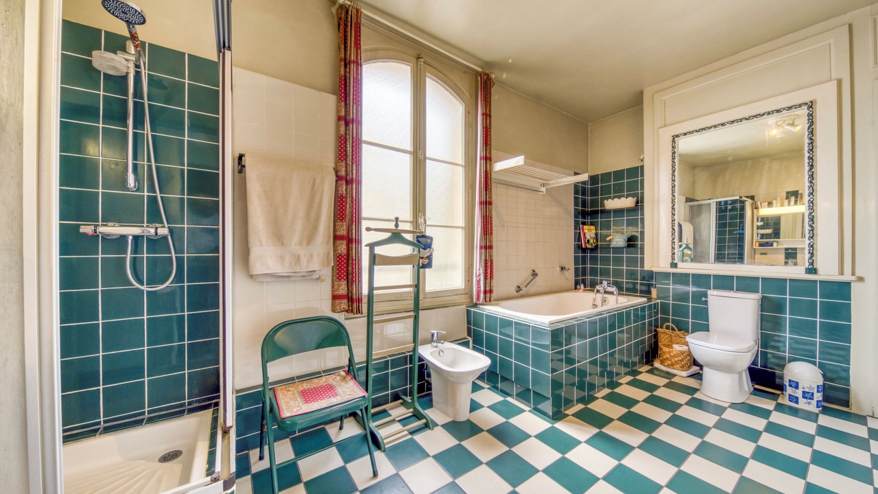 Photo of Bathroom in Saint-Martin-du-Littoral
