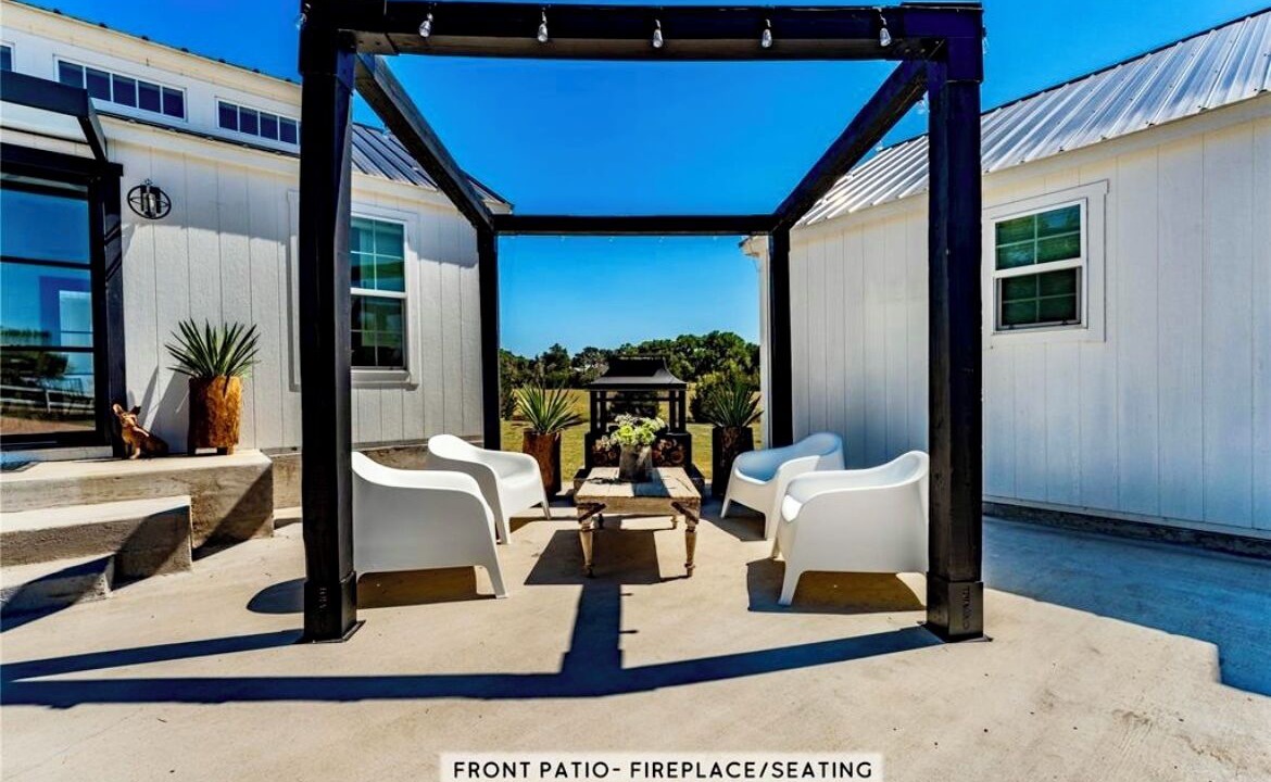Photo of Outdoor in La Grange