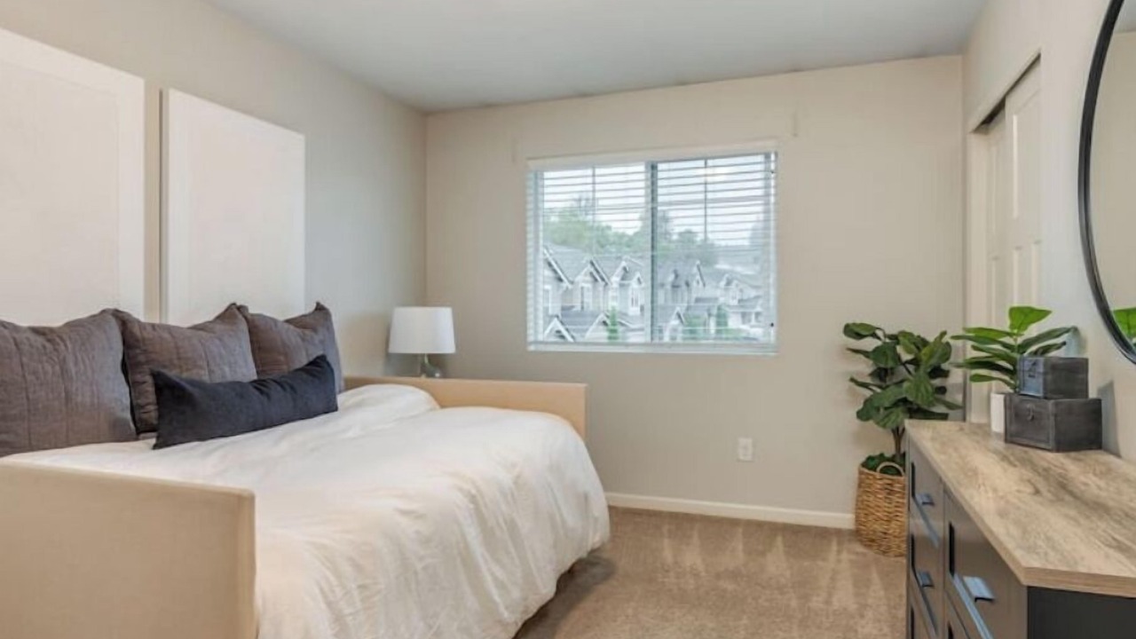 Photo of Bedroom in Carver