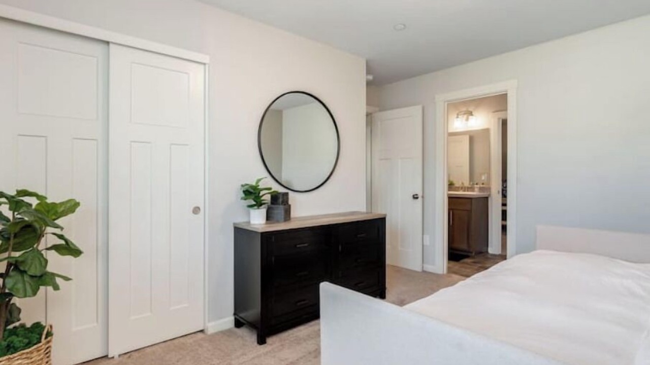 Photo of Bedroom in Carver