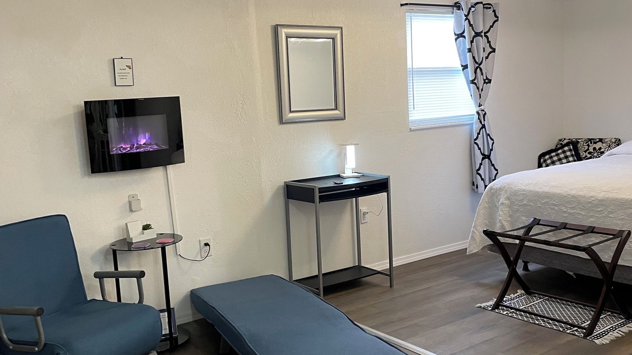 Photo of Bedroom in Winter Haven