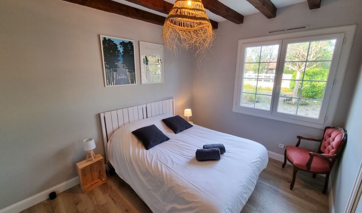 Photo of Bedroom in Sainte-Eulalie-en-Born