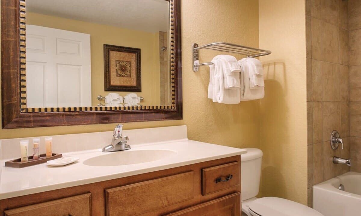 Photo of Bathroom in Lake Buena Vista