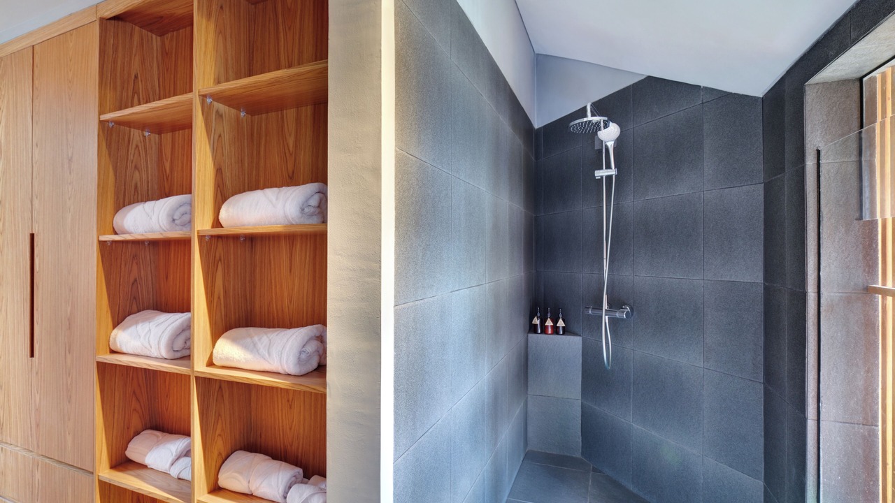 Photo of Bathroom in Kedewatan
