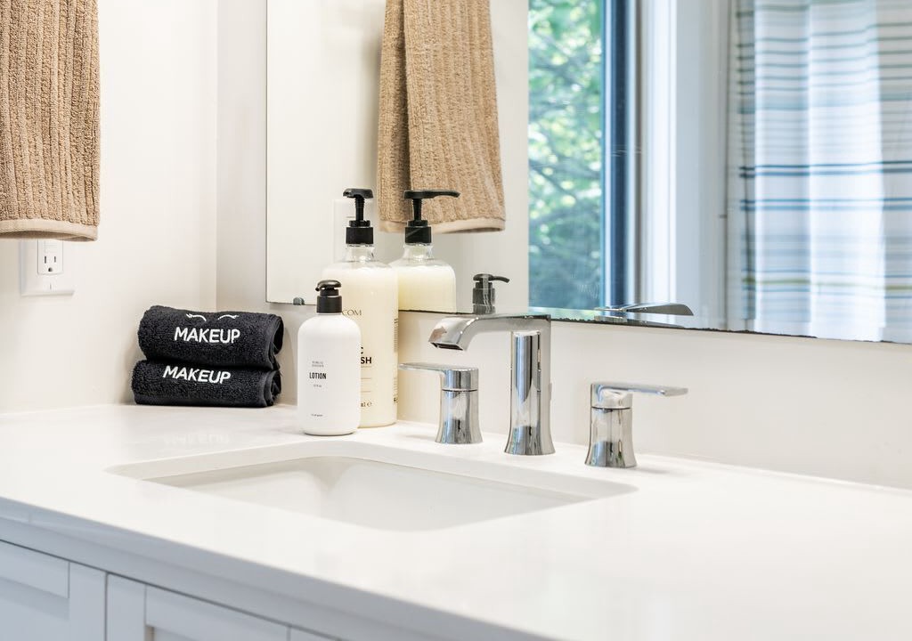 Photo of Bathroom in Lyndhurst