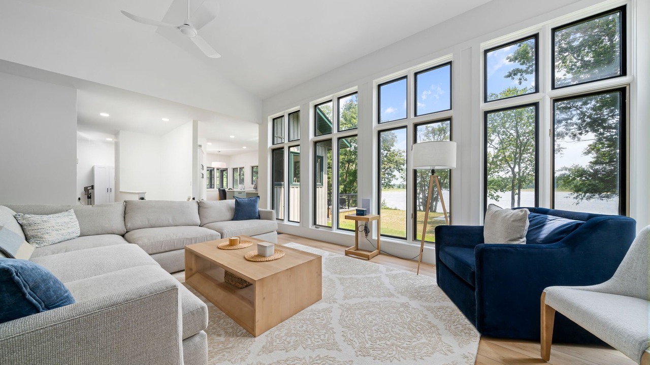 Photo of Livingroom in Lyndhurst