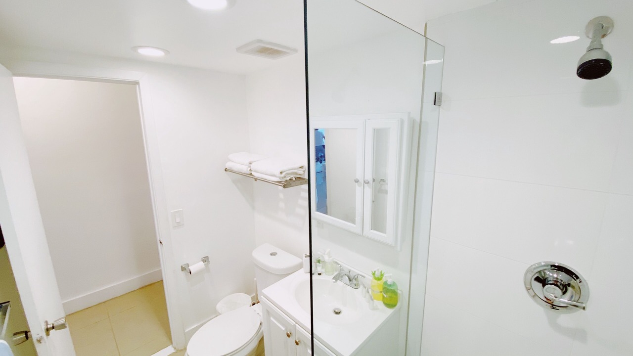 Photo of Bathroom in Coconut Grove