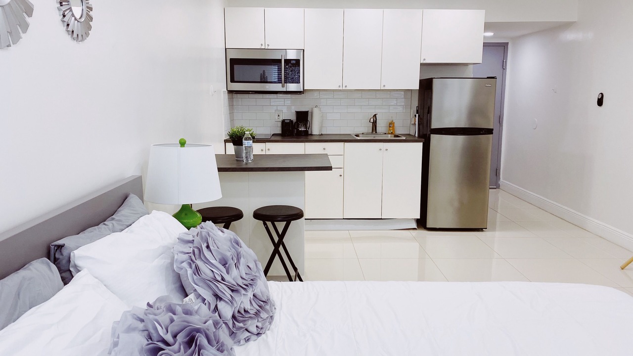 Photo of Bedroom in Coconut Grove