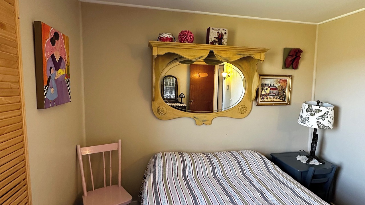 Photo of Bedroom in Compton