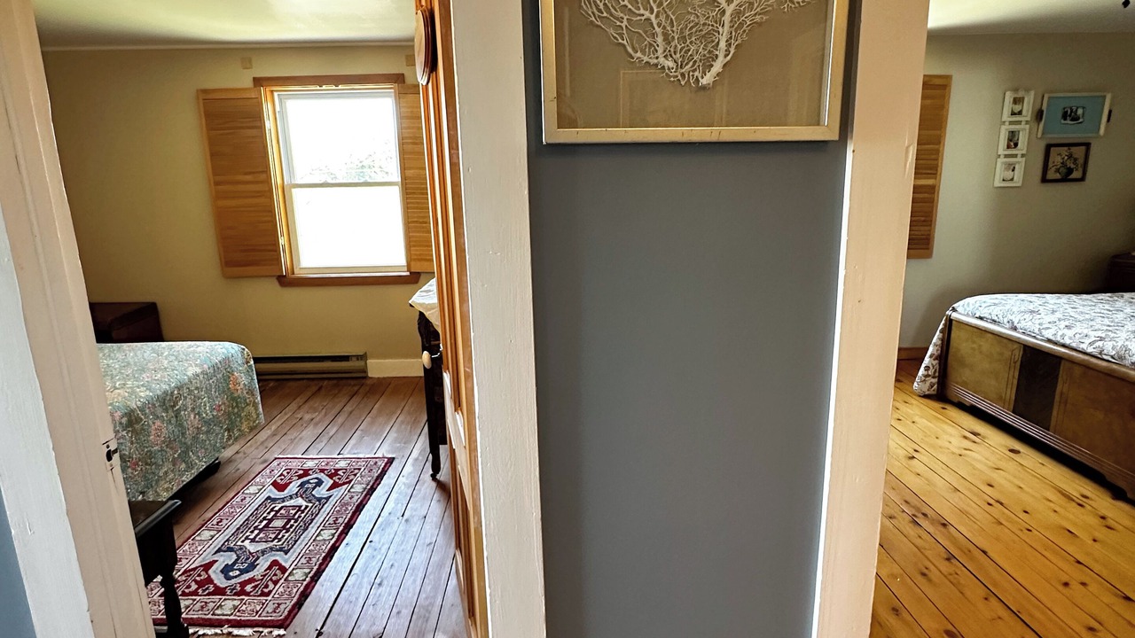 Photo of Bedroom in Compton
