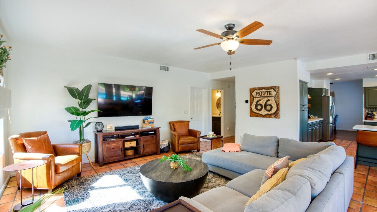 Photo of Livingroom in Ahwatukee Foothills