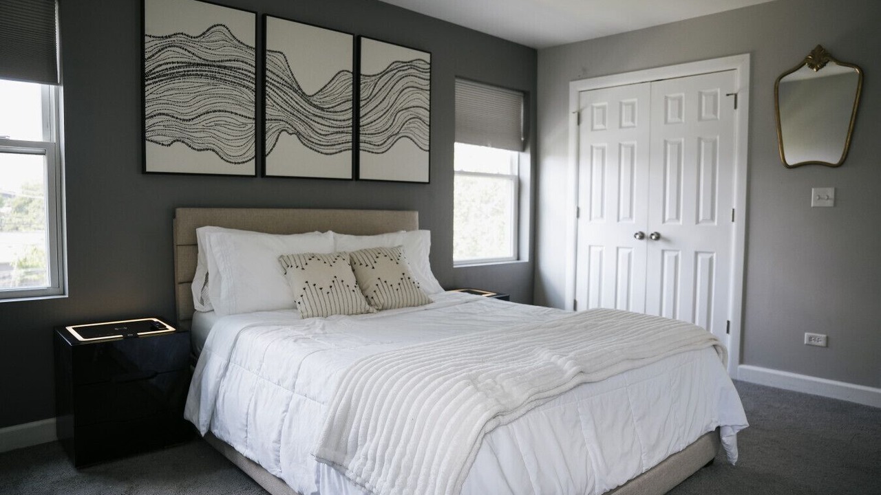 Photo of Bedroom in Cragin