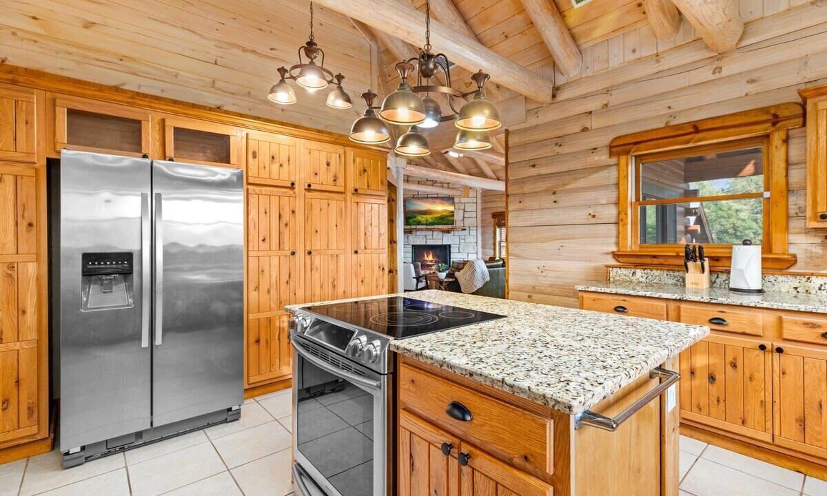 Photo of Kitchen in Lakehills