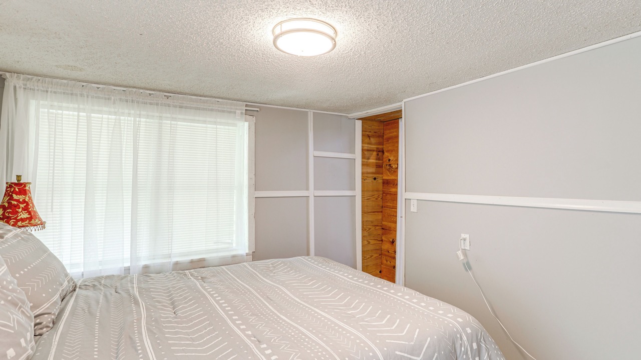 Photo of Bedroom in Greers Ferry