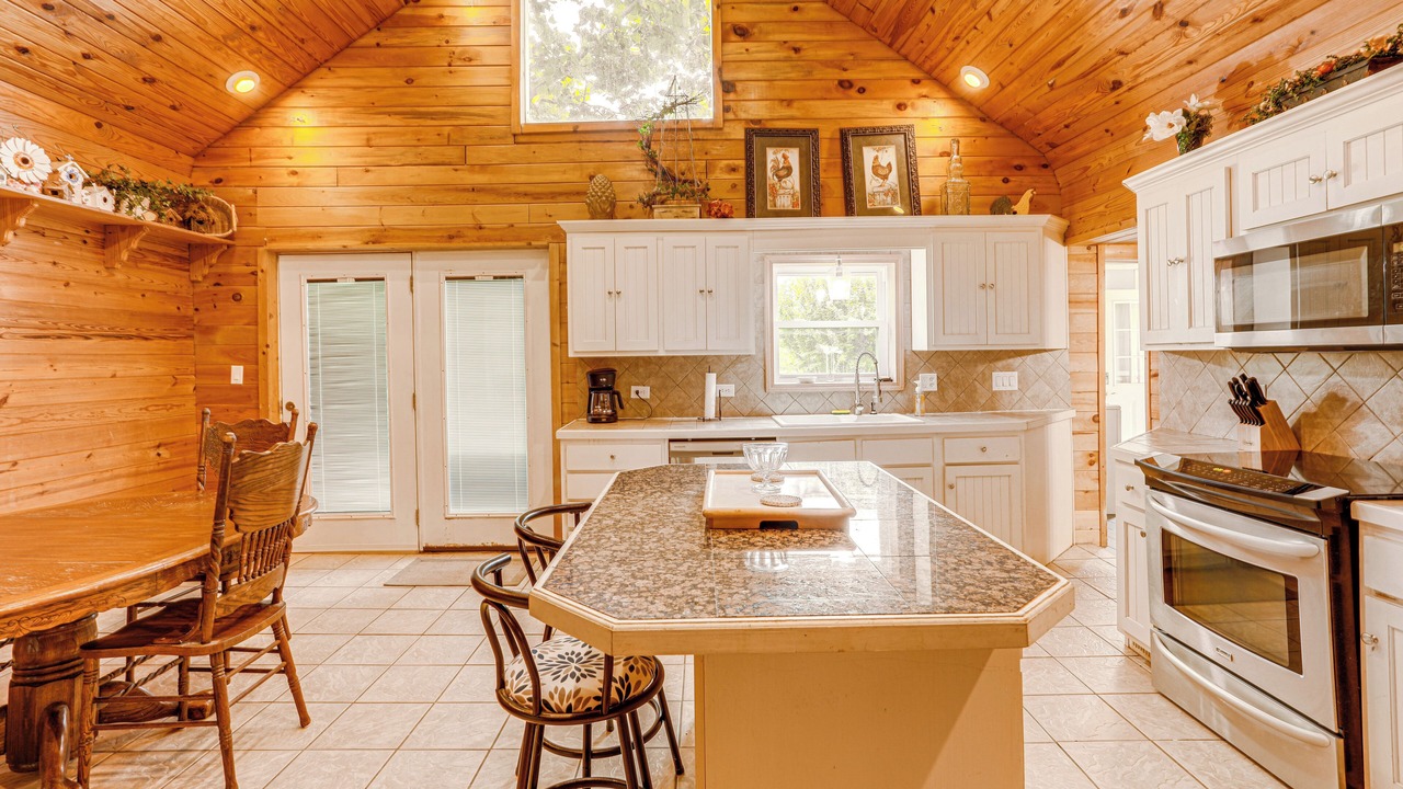 Photo of Kitchen in Greers Ferry