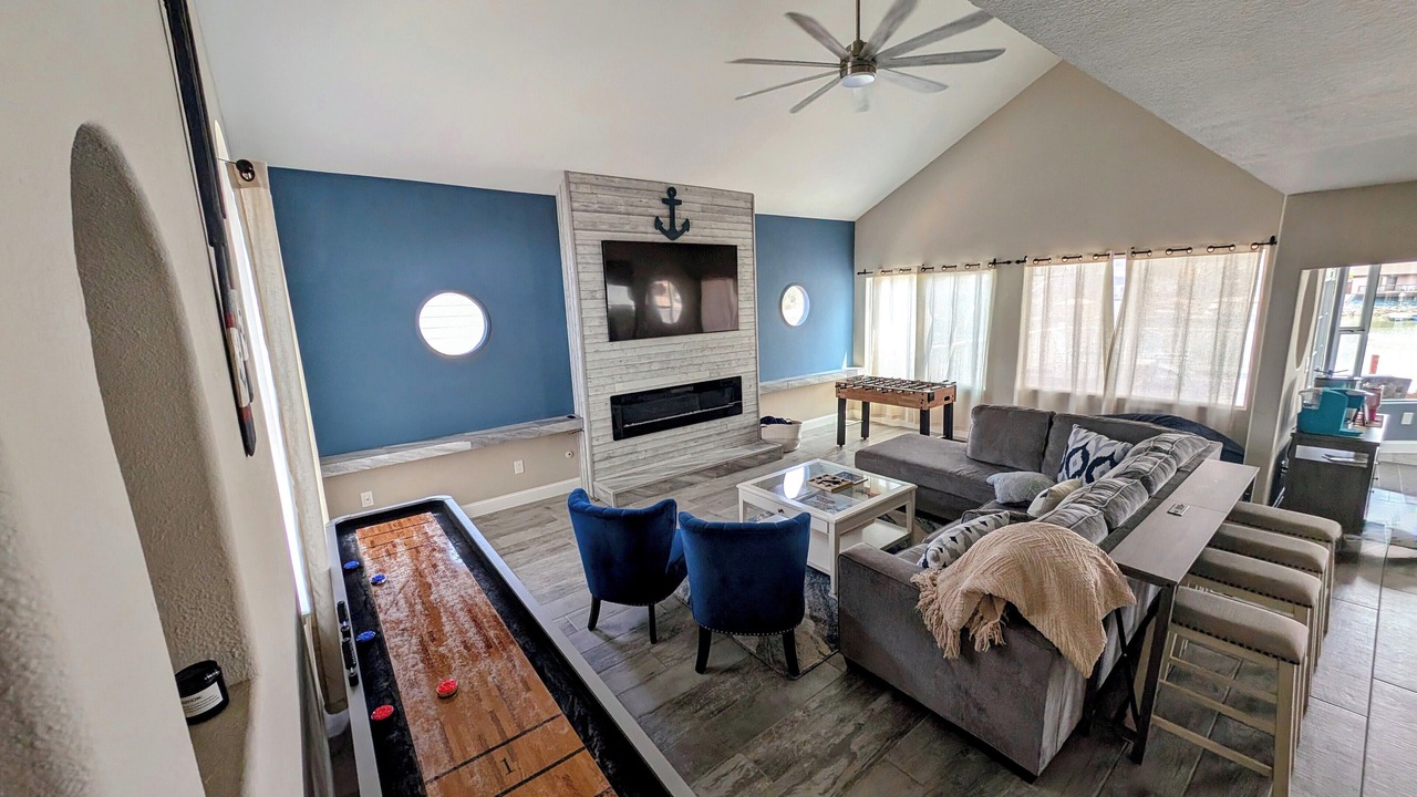 Photo of Livingroom in Discovery Bay