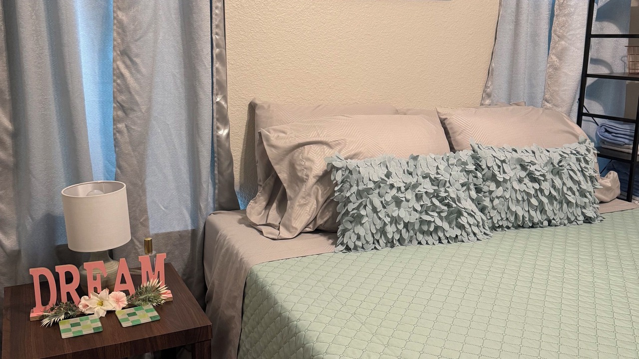 Photo of Bedroom in Marshall