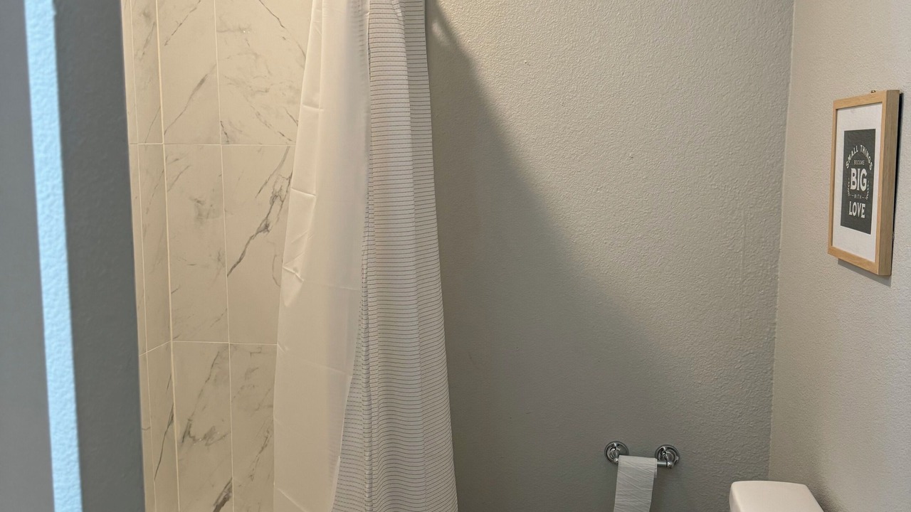 Photo of Bathroom in Marshall