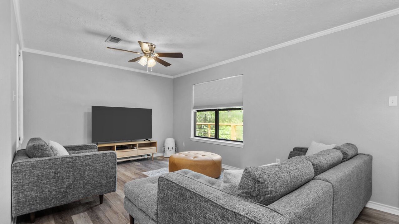 Photo of Livingroom in Brookeland