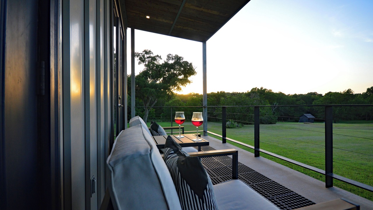 Photo of Patio Balcony in Buda