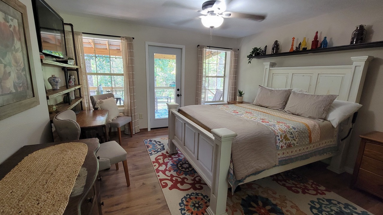 Photo of Bedroom in Saint Joe