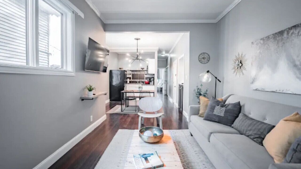 Photo of Livingroom in Near Northside