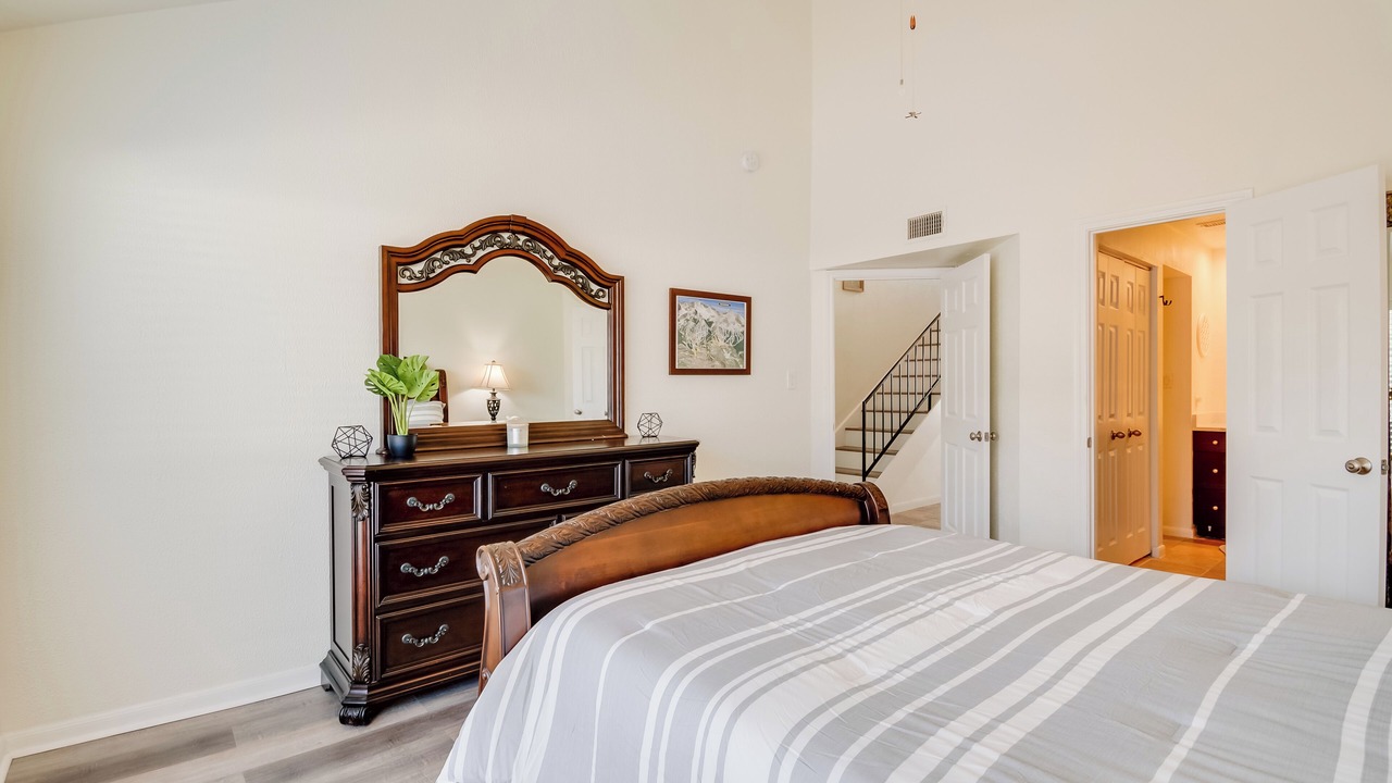 Photo of Bedroom in Seven Coves