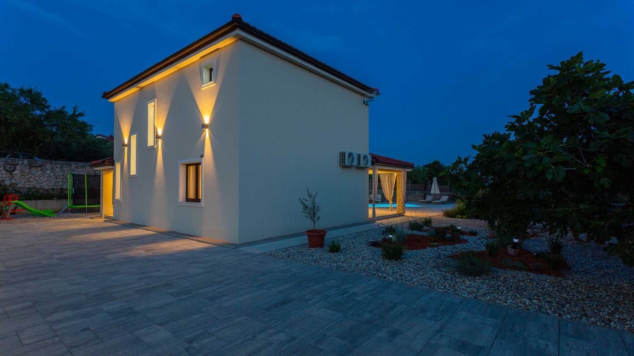 Photo of Outdoor in Nenadici