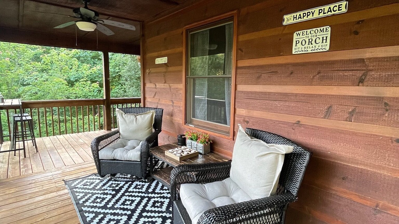 Photo of Patio Balcony in Unaka