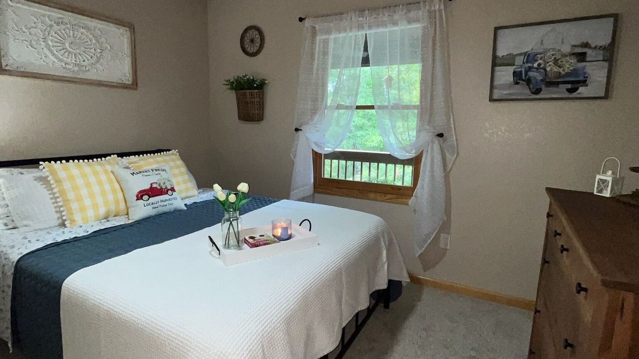 Photo of Bedroom in Unaka