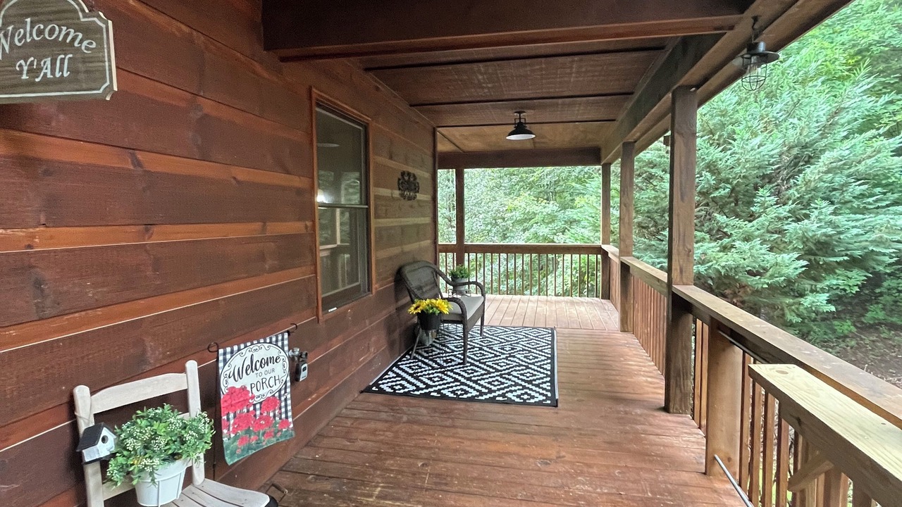 Photo of Patio Balcony in Unaka