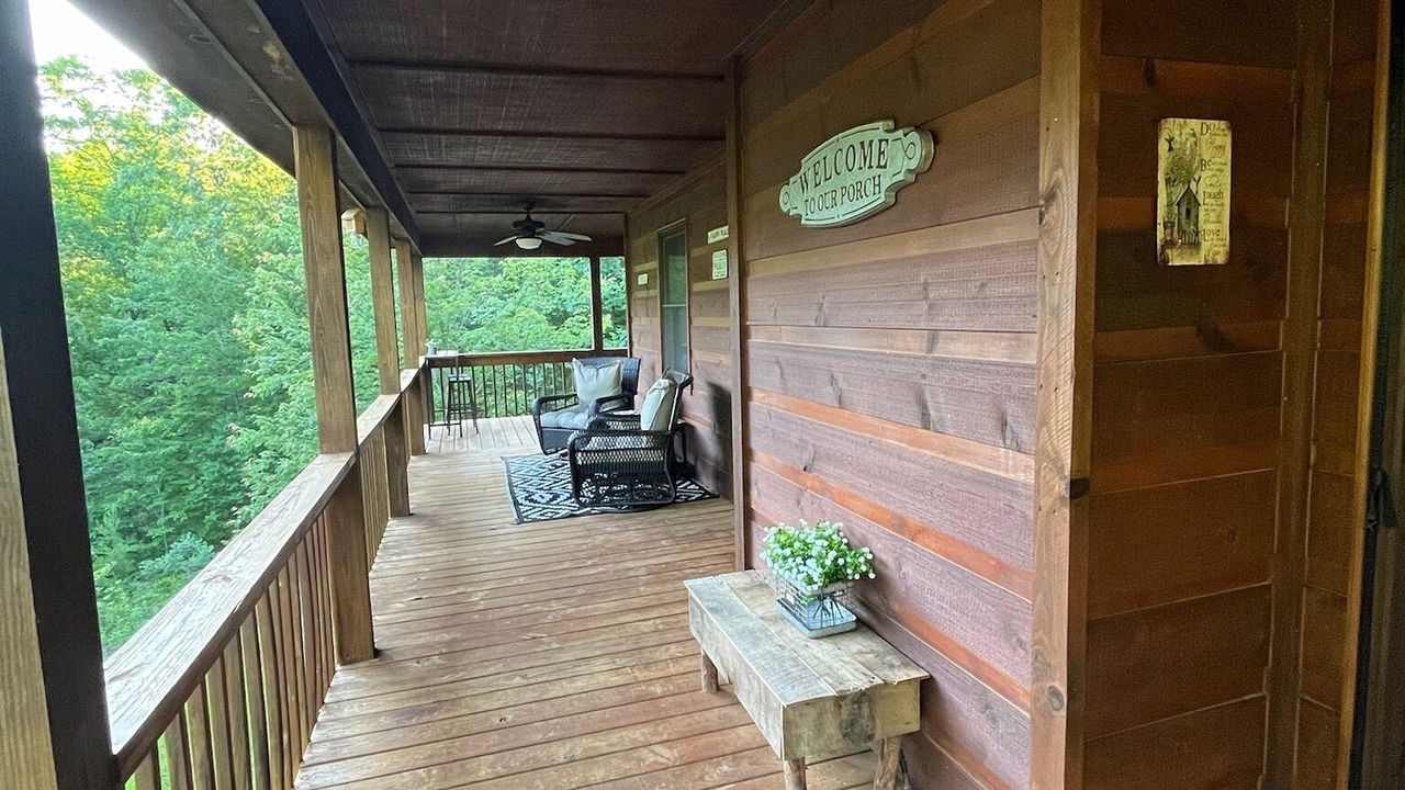 Photo of Patio Balcony in Unaka