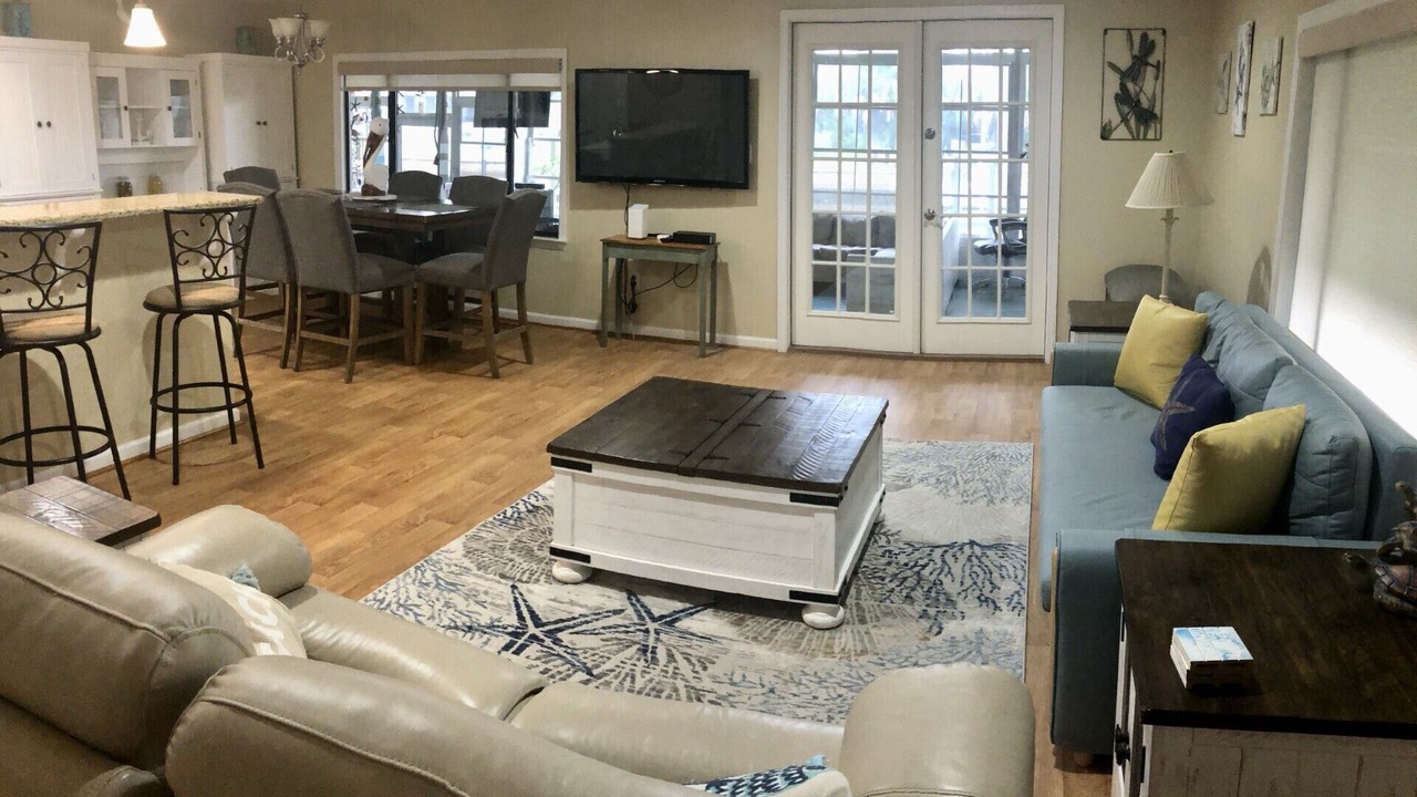 Photo of Livingroom in Crawfordville