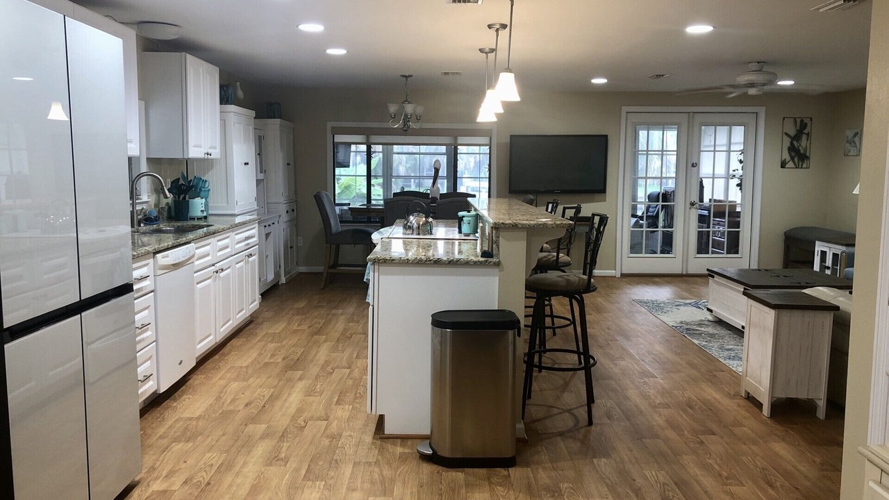 Photo of Others in Crawfordville