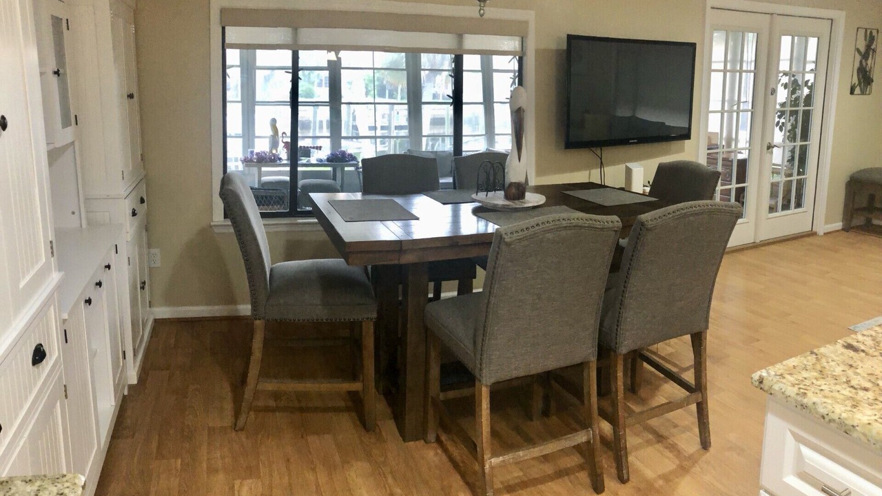 Photo of Livingroom in Crawfordville