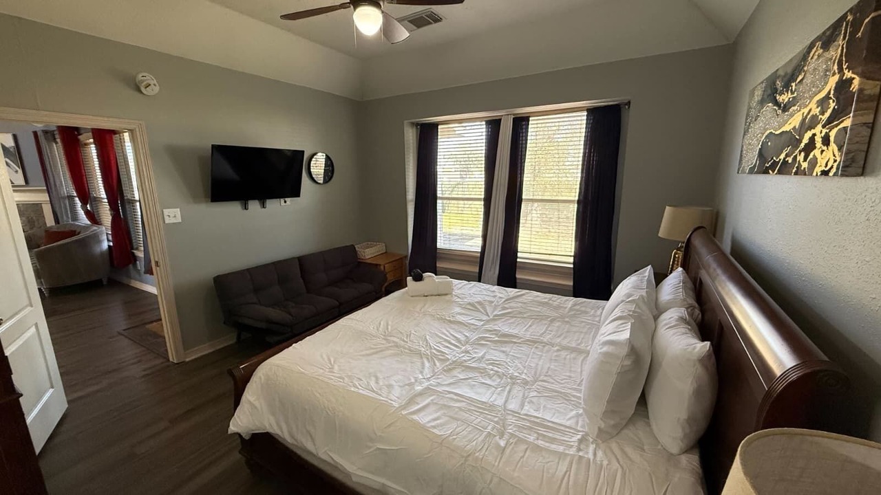 Photo of Bedroom in Spring