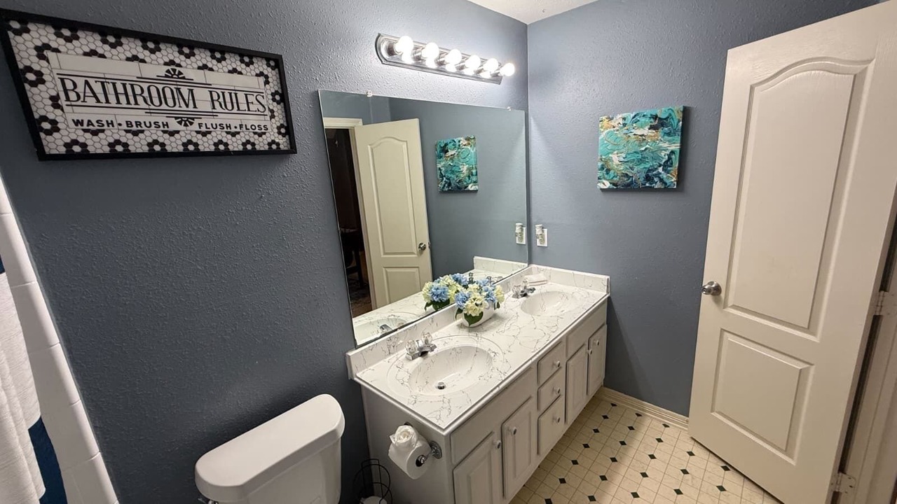 Photo of Bathroom in Spring