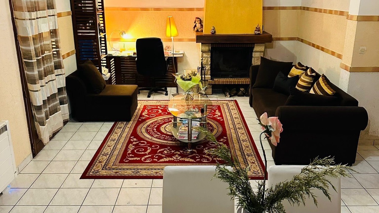 Photo of Livingroom in Montfermeil