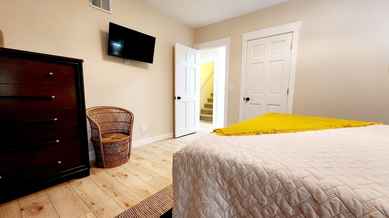 Photo of Others in Reynolds Corners