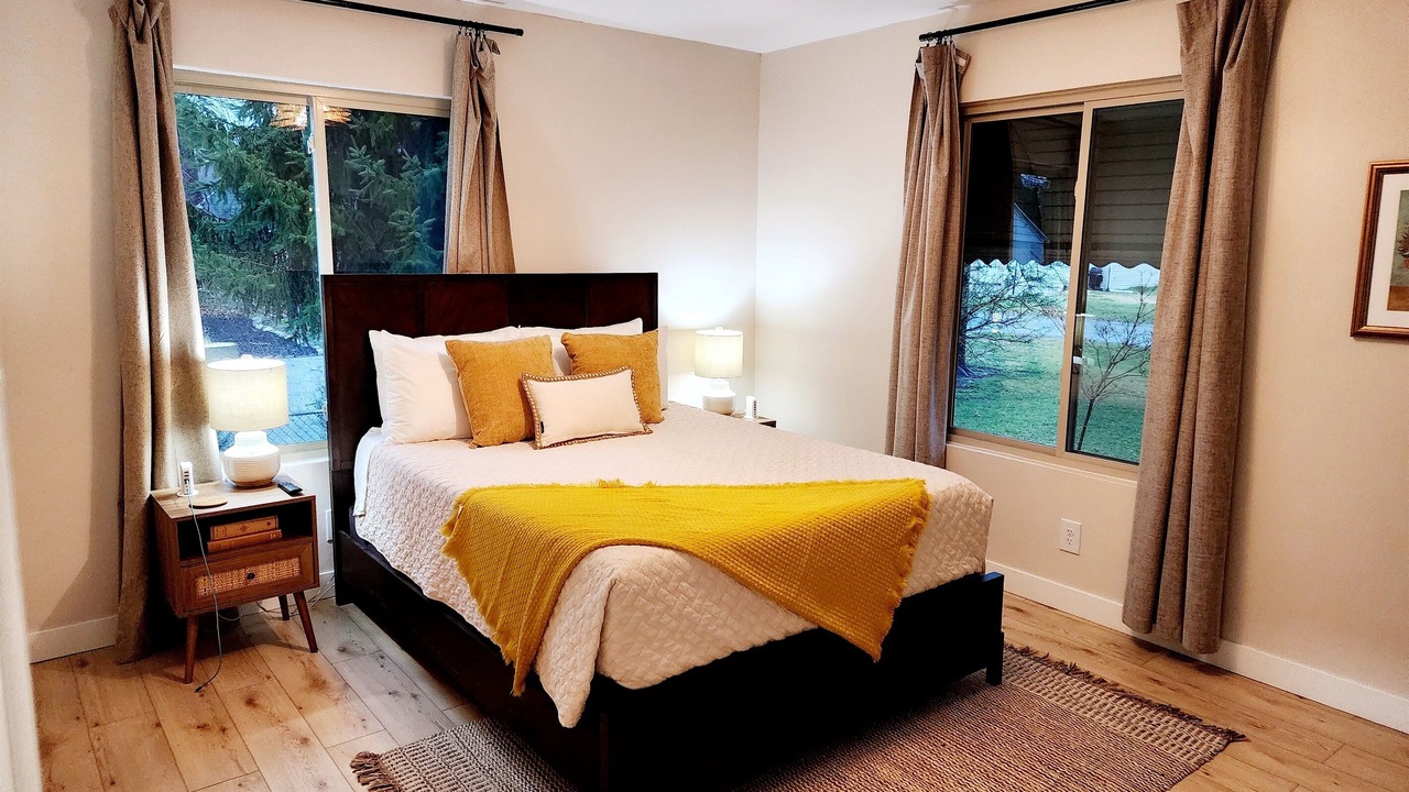 Photo of Others in Reynolds Corners