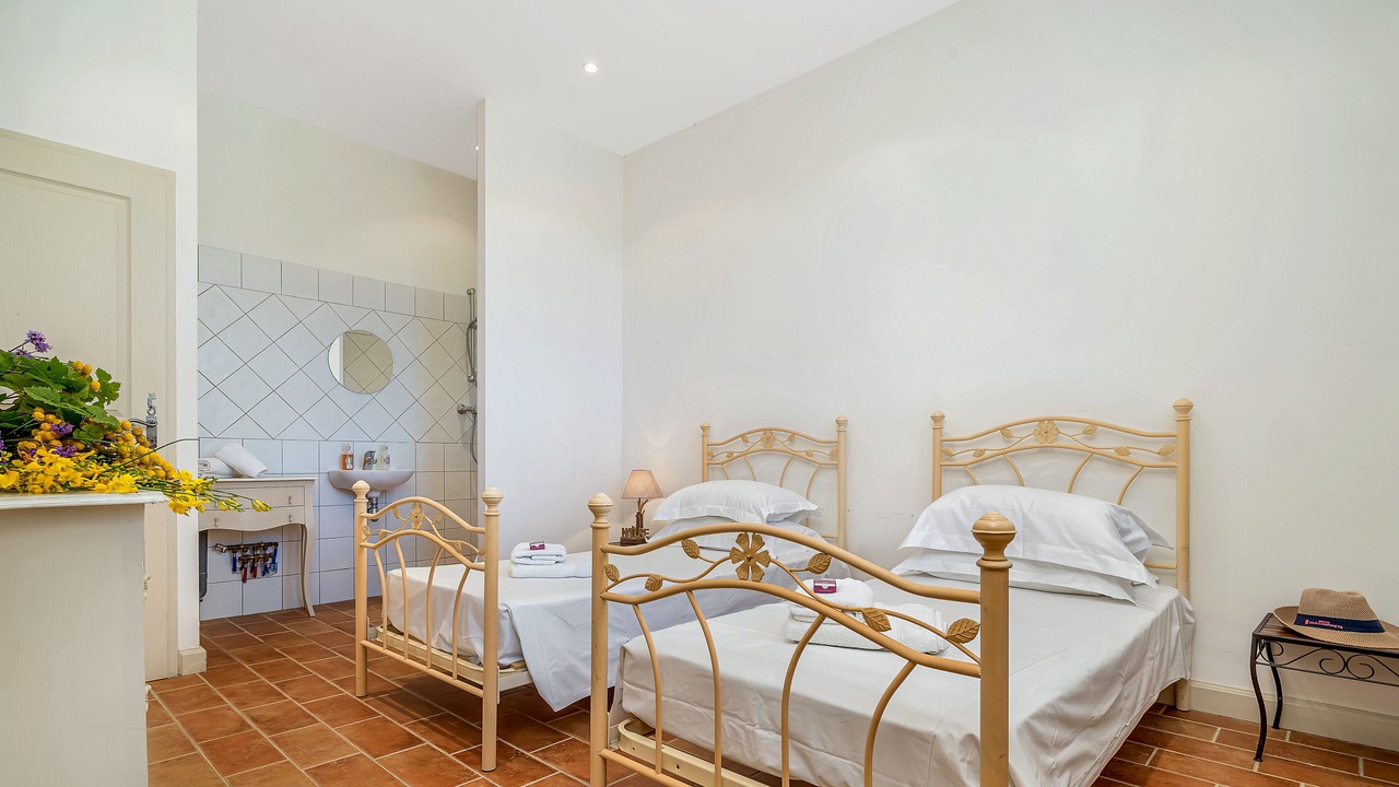 Photo of Bedroom in Le Puy-Sainte-Reparade