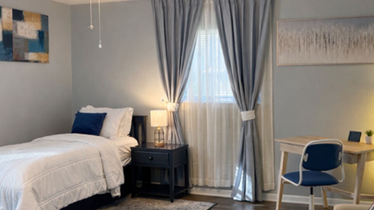 Photo of Bedroom in Medical Center District