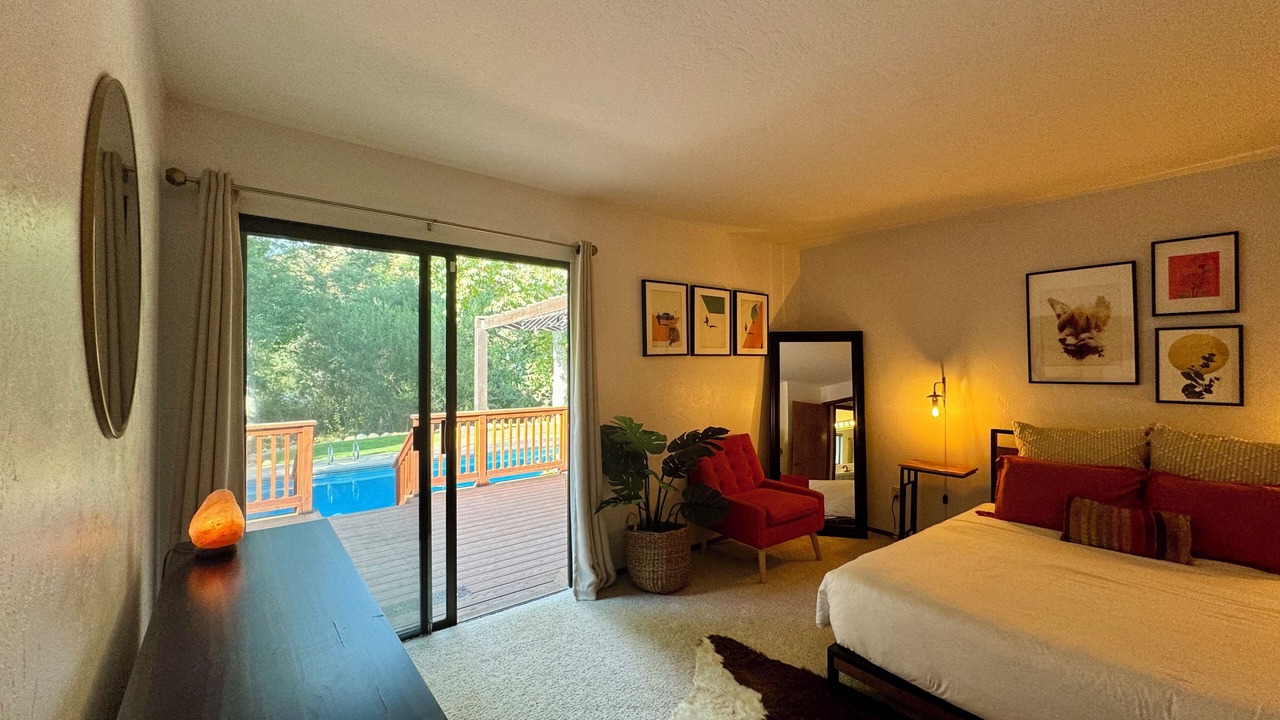 Photo of Bedroom in Three Rivers