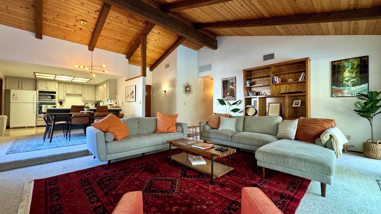 Photo of Livingroom in Three Rivers
