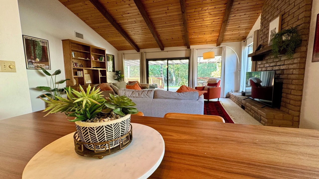 Photo of Livingroom in Three Rivers